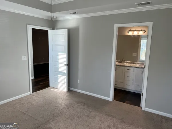 $1,775 | 1825 Chestnut Drive, Valdosta, GA 31602