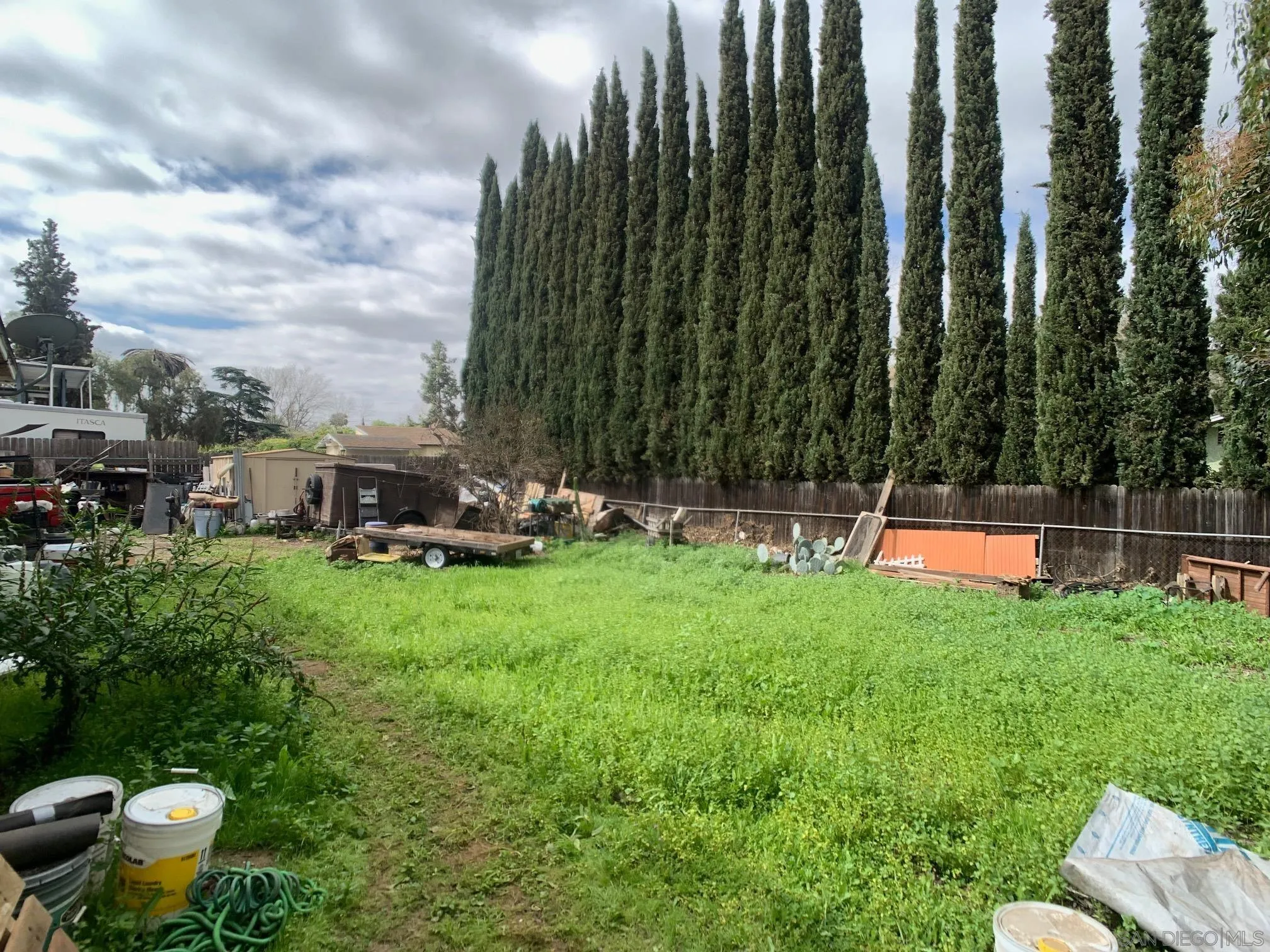 4240 Camino Paz La Mesa, CA 91941 - Photo 31 of 33 a view of backyard with a garden and entertaining space