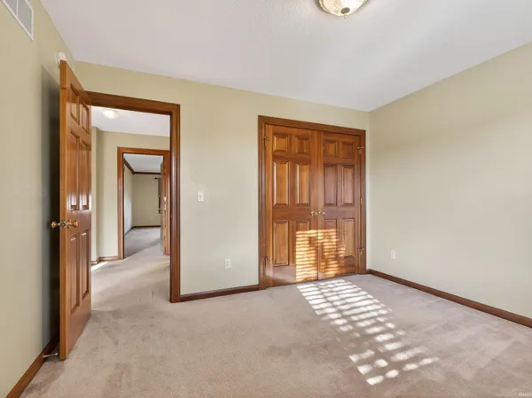 $274,000 | 12415 Falcatta Drive, Fort Wayne, IN 46845