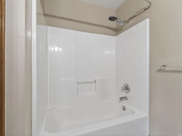 $274,000 | 12415 Falcatta Drive, Fort Wayne, IN 46845