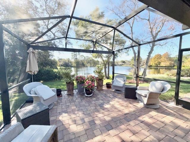 319 Green Reed Road DeBary, FL 32713 - Photo 18 of 21 a living room with furniture