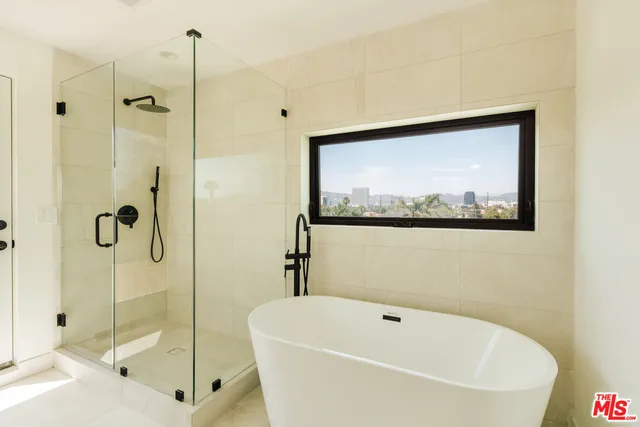 $6,875 | 1343 South Ogden Drive, Unit 3, Los Angeles, CA 90019