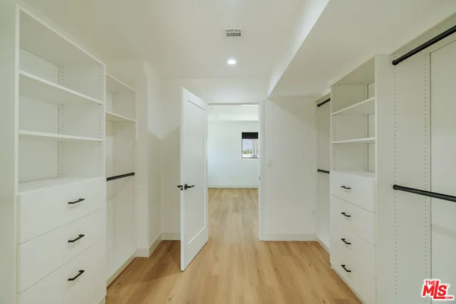 $6,875 | 1343 South Ogden Drive, Unit 3, Los Angeles, CA 90019