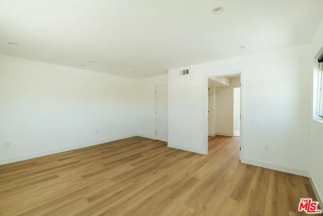 $6,875 | 1343 South Ogden Drive, Unit 3, Los Angeles, CA 90019