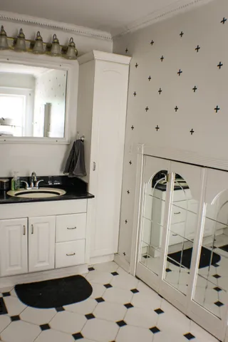 $175,000 | 410 South Ash Street, McPherson, KS 67460