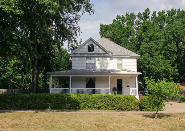$175,000 | 410 South Ash Street, McPherson, KS 67460