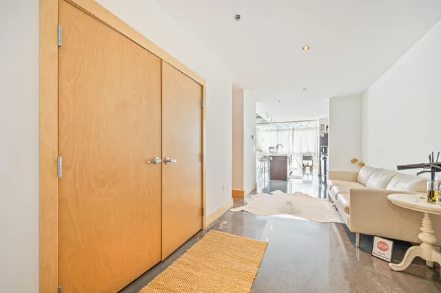 $1,350,000 | 345 North 6th Avenue, Unit 305, Minneapolis, MN 55401