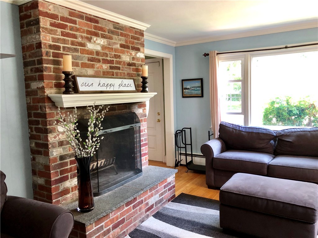 420 Sowams Road Barrington, RI 02806 - Photo 15 of 37