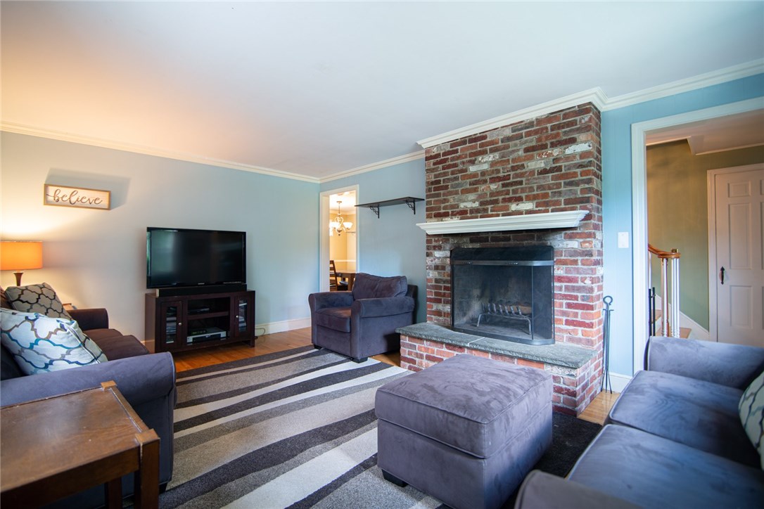 420 Sowams Road Barrington, RI 02806 - Photo 17 of 37