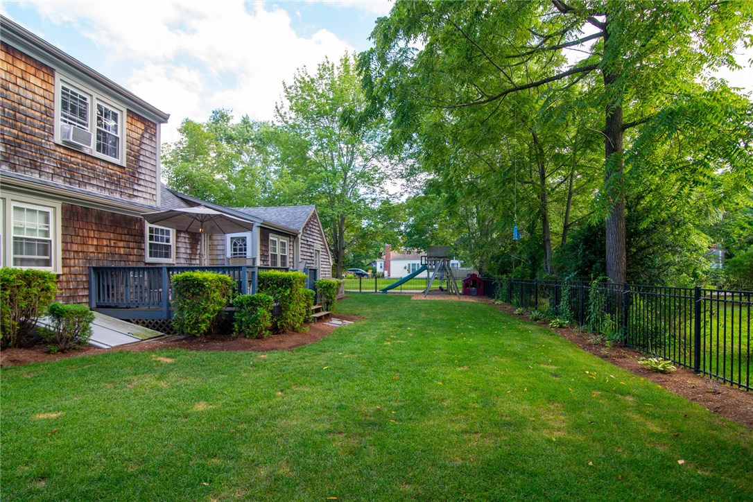420 Sowams Road Barrington, RI 02806 - Photo 33 of 37