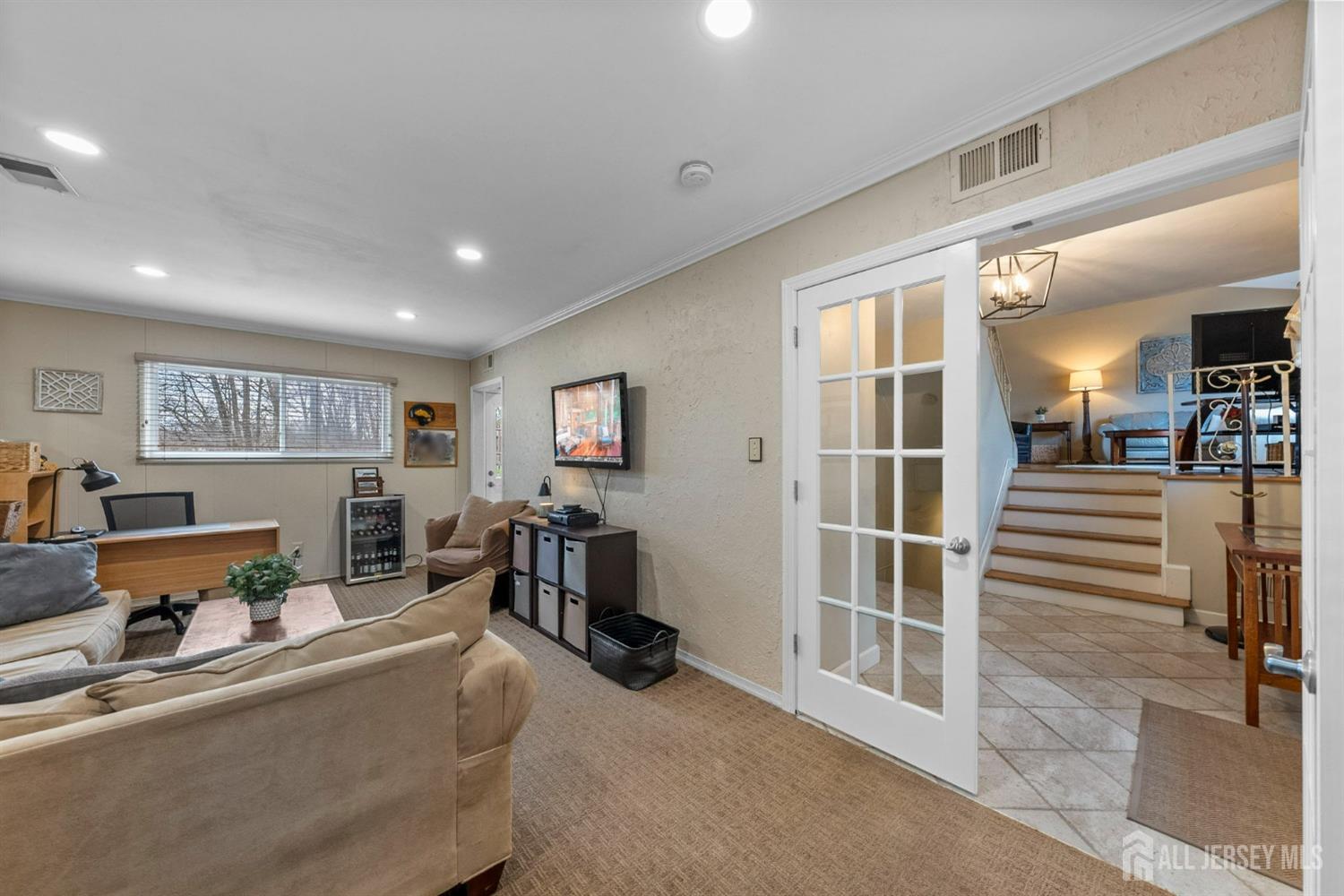 10 Barrie Road East Brunswick, NJ 08816 - Photo 18 of 41 Gallery Image 18