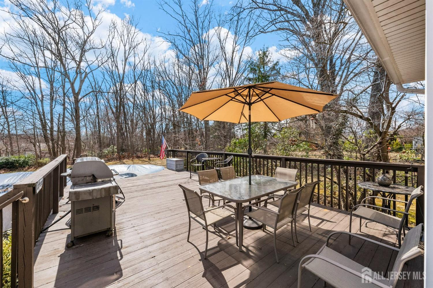 10 Barrie Road East Brunswick, NJ 08816 - Photo 32 of 41 Gallery Image 32