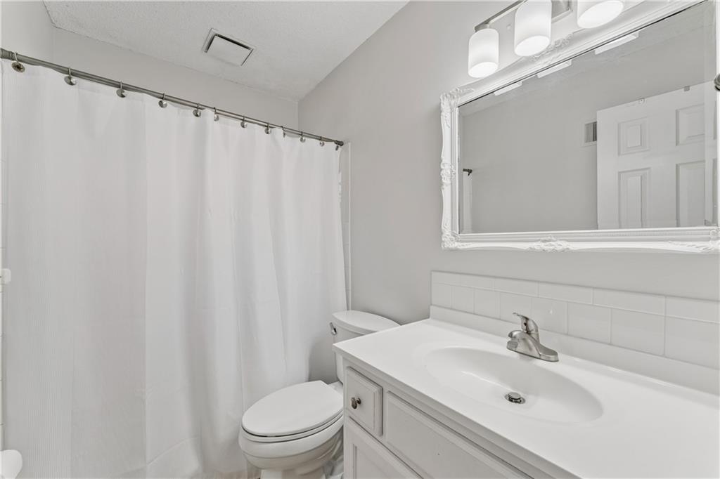 5124 Spring Avenue Kansas City, MO 64133 - Photo 27 of 54