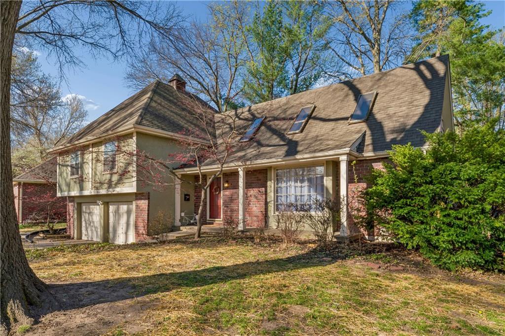 5124 Spring Avenue Kansas City, MO 64133 - Photo 3 of 54