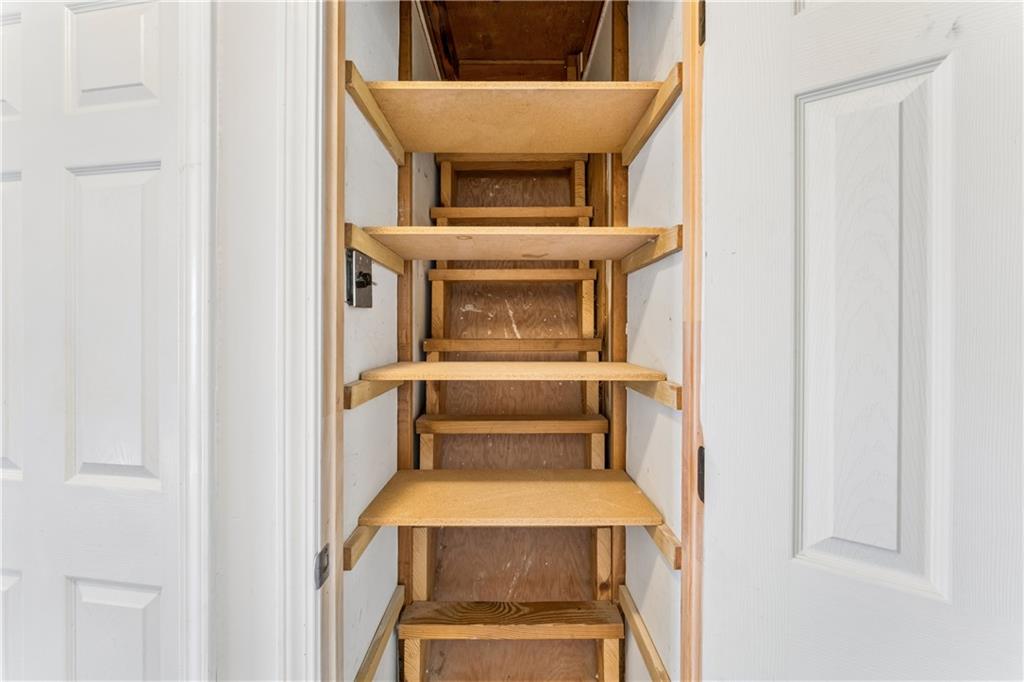 5124 Spring Avenue Kansas City, MO 64133 - Photo 31 of 54