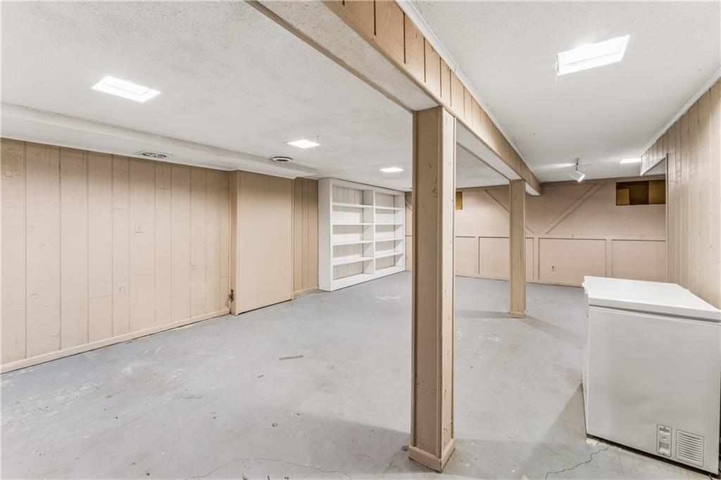 5124 Spring Avenue Kansas City, MO 64133 - Photo 45 of 54