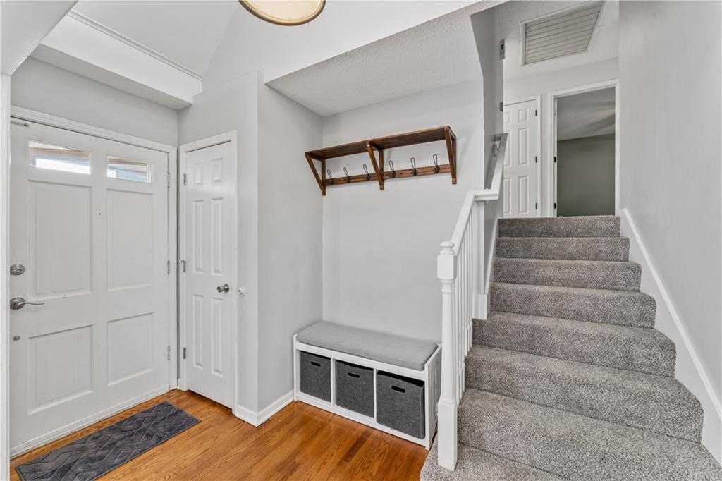 5124 Spring Avenue Kansas City, MO 64133 - Photo 5 of 54