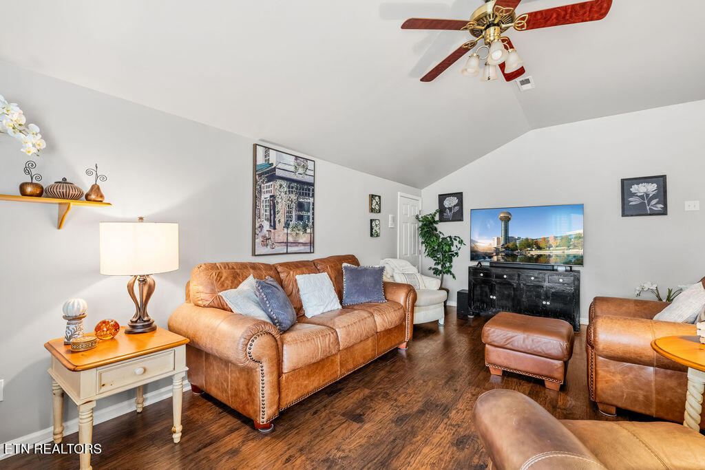 300 Johnsons Corner Road Knoxville, TN 37934 - Photo 24 of 40 DSC08574-HDR