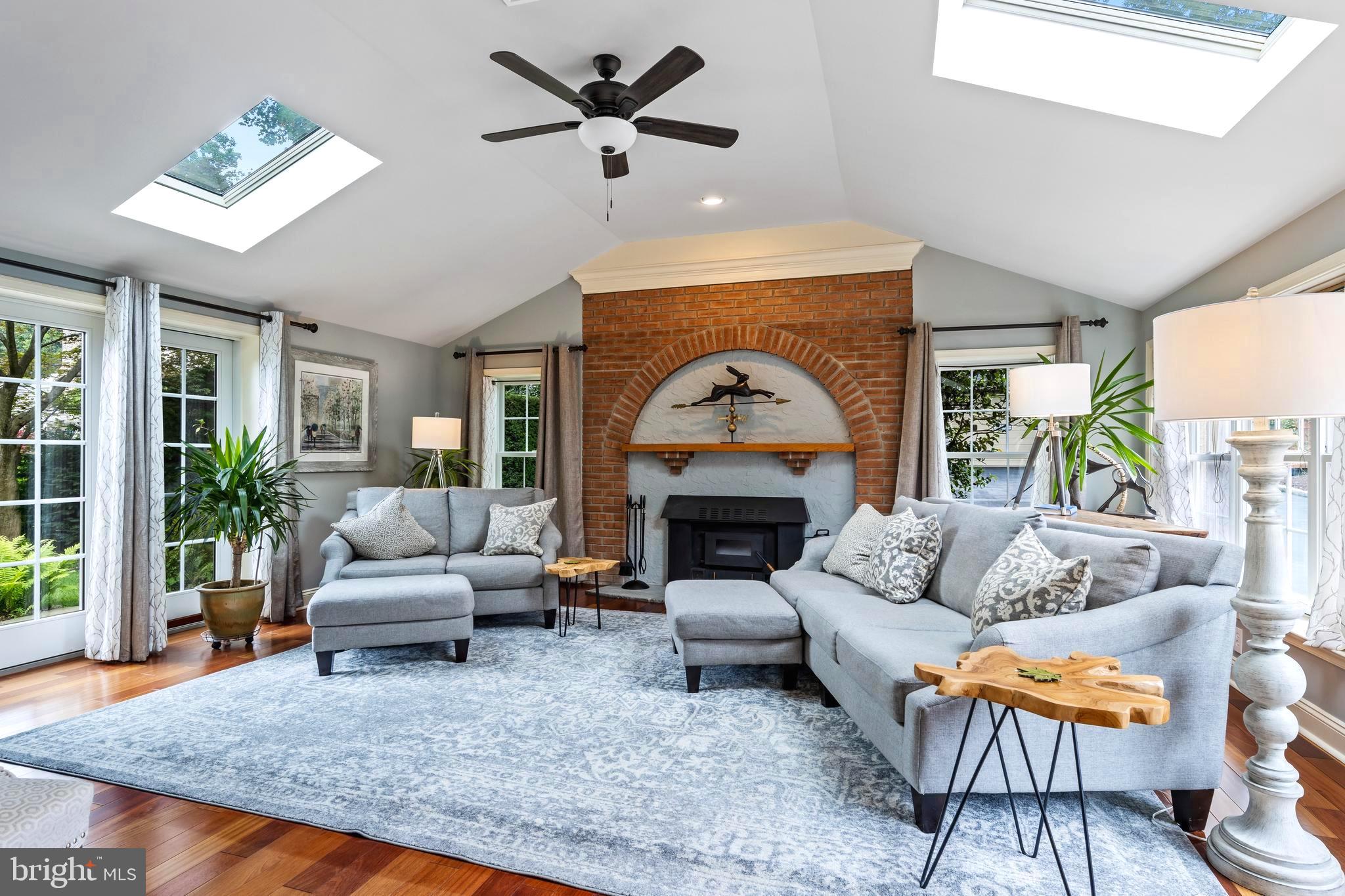 320 South Valley Forge Road Devon, PA 19333 - Photo 8 of 41