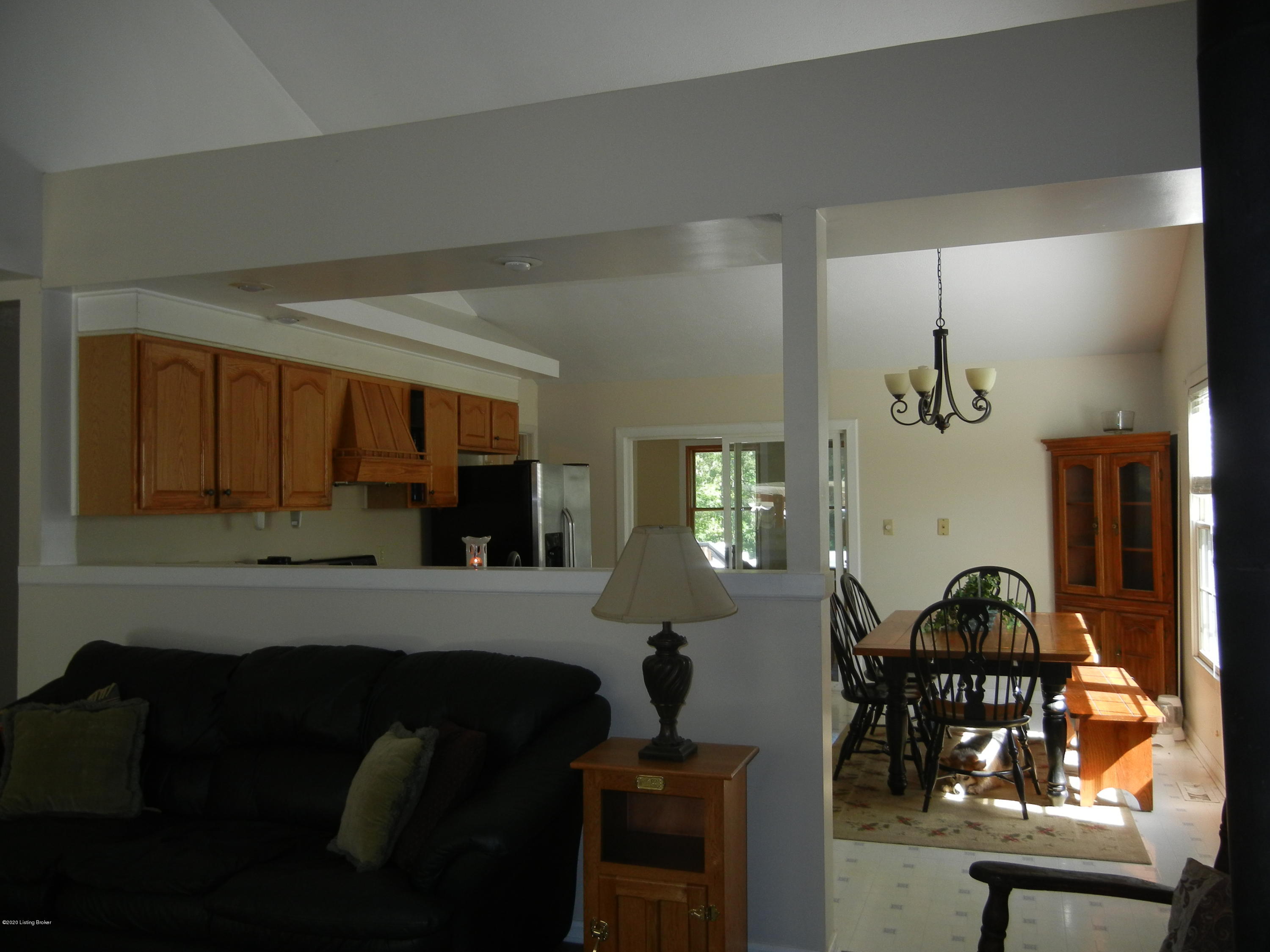 371 Thorn Hl Road Pendleton, KY 40055 - Photo 10 of 57 DSCN3712
