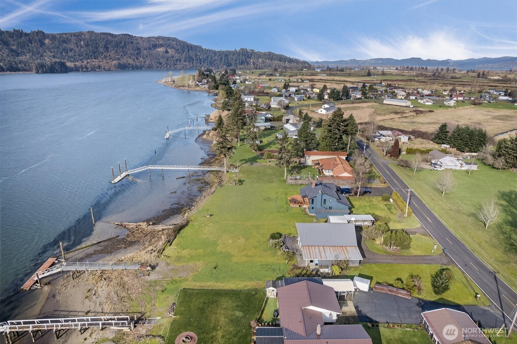 301 West Sunny Sands Road Cathlamet, WA 98612 - Photo 38 of 39 an aerial view of residential houses with outdoor space