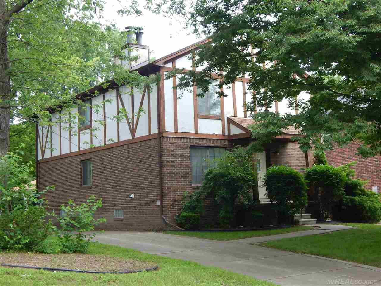 914 Neff Road Grosse Pointe, MI 48230 - Photo 1 of 21 31229082.JPG