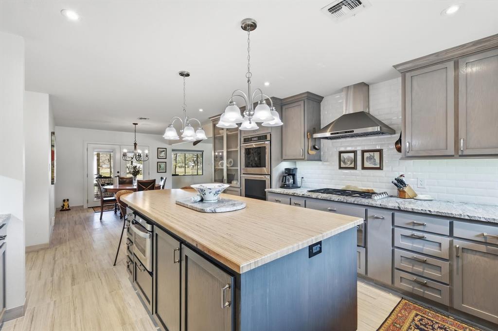 4 Buckskin Road Mineral Wells, TX 76067 - Photo 18 of 40