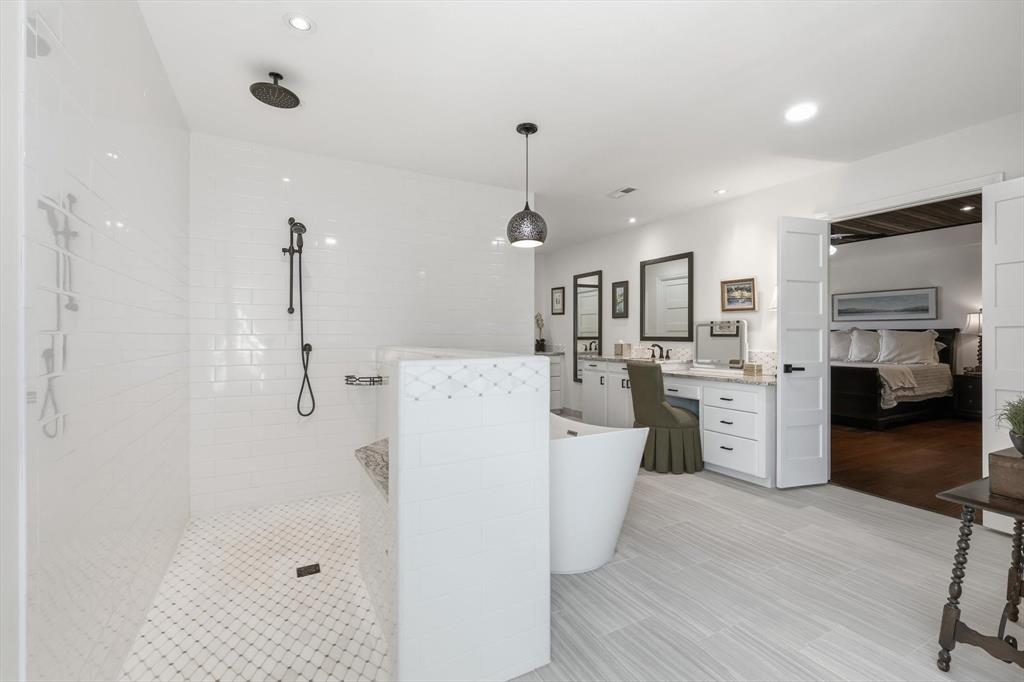 4 Buckskin Road Mineral Wells, TX 76067 - Photo 22 of 40