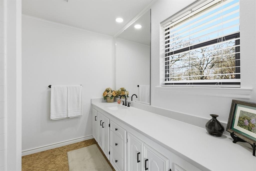 4 Buckskin Road Mineral Wells, TX 76067 - Photo 28 of 40