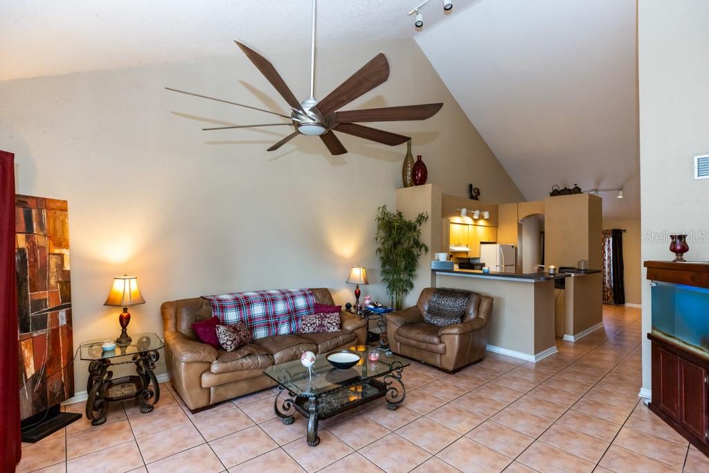 3673 Kings Road, Unit 102 Palm Harbor, FL 34685 - Photo 14 of 39