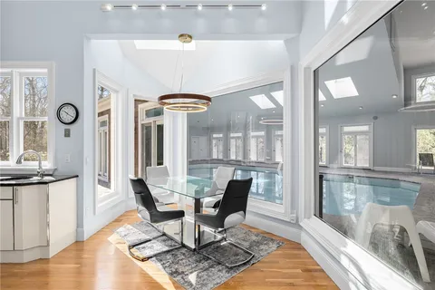 $1,799,999 | 35 River Run, East Greenwich, RI 02818