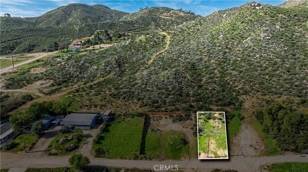 1 Upton Wildomar, CA 92595 - Photo 16 of 28