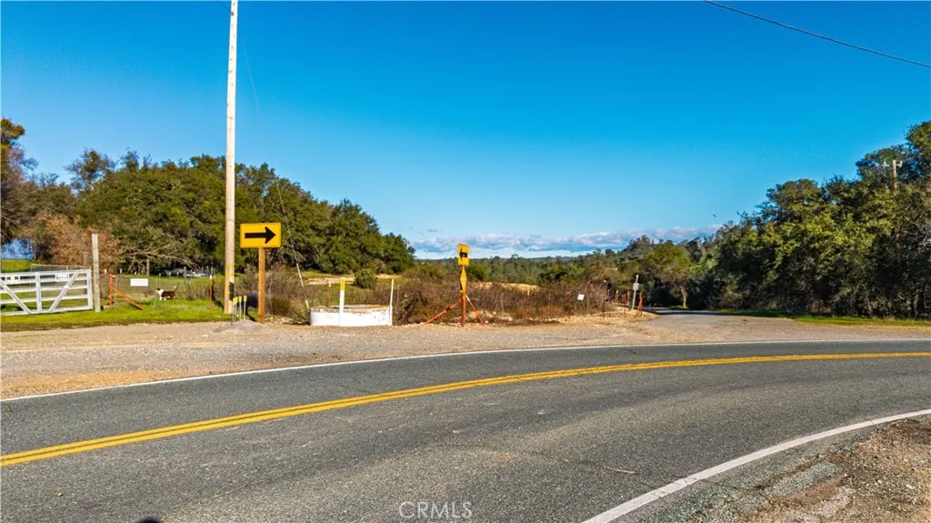 1 Upton Wildomar, CA 92595 - Photo 25 of 28