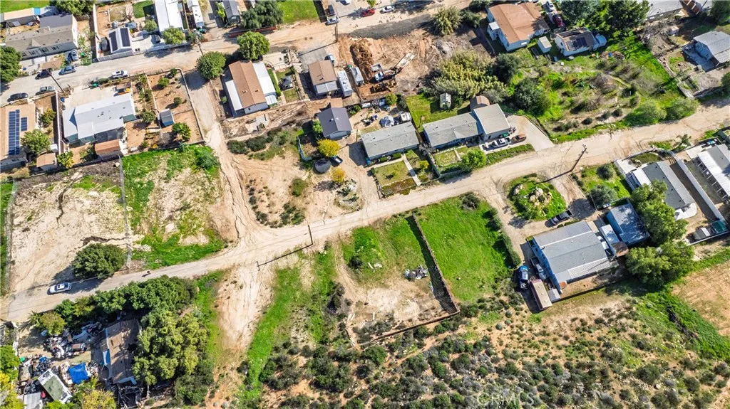 1 Upton Wildomar, CA 92595 - Photo 5 of 28