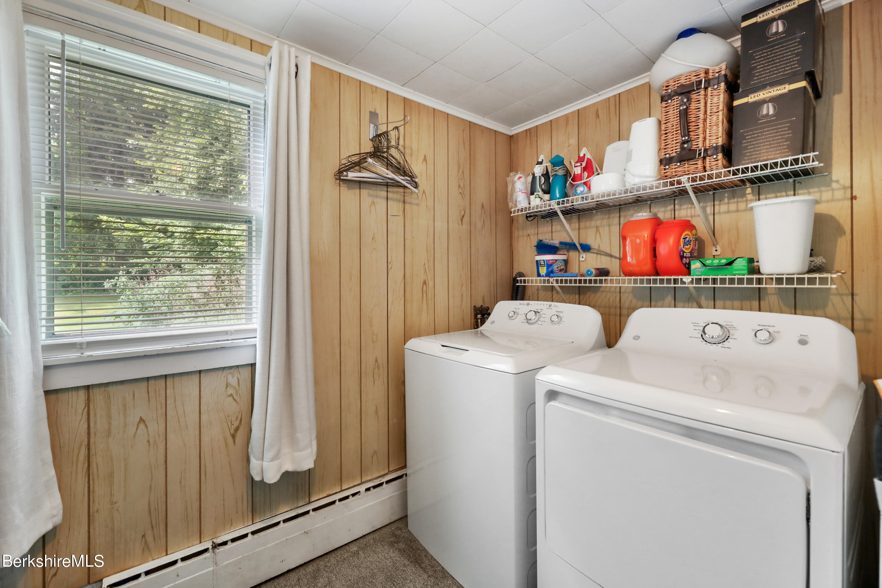 336 Michaels Road Hinsdale, MA 01235 - Photo 13 of 27 90 Laundry Room