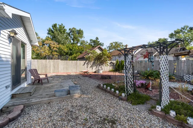 $179,000 | 1115 Cooper Street, Jackson, MI 49202