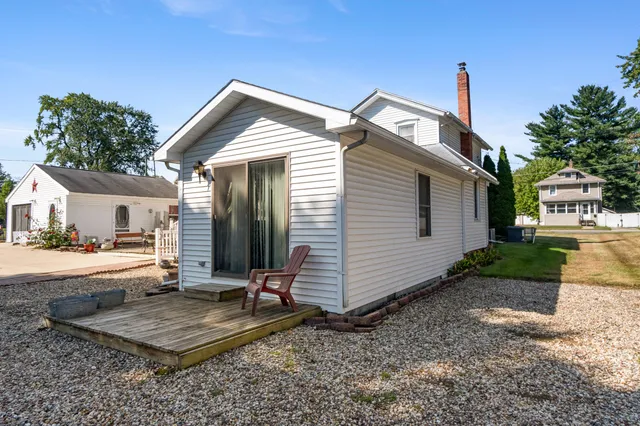 $179,000 | 1115 Cooper Street, Jackson, MI 49202