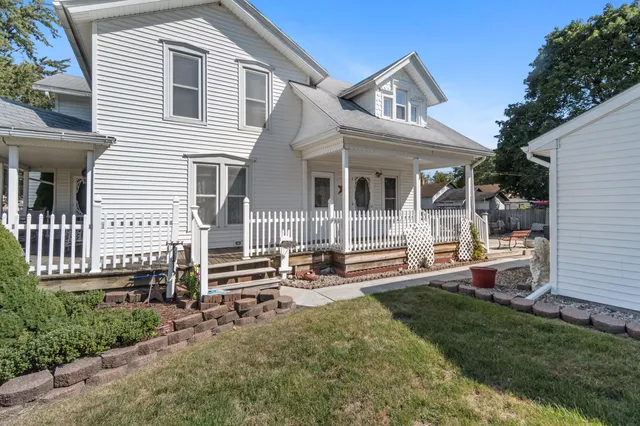 $179,000 | 1115 Cooper Street, Jackson, MI 49202