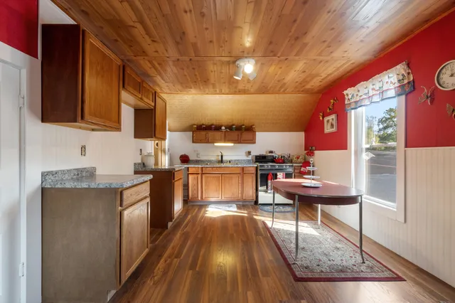 $179,000 | 1115 Cooper Street, Jackson, MI 49202