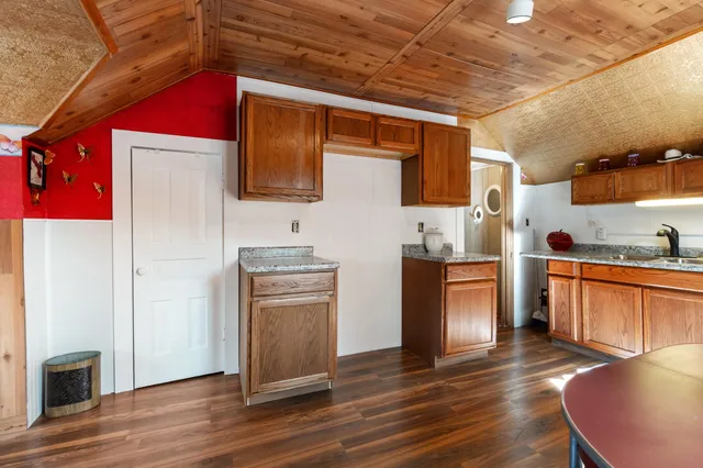 $179,000 | 1115 Cooper Street, Jackson, MI 49202