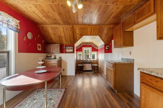 $179,000 | 1115 Cooper Street, Jackson, MI 49202