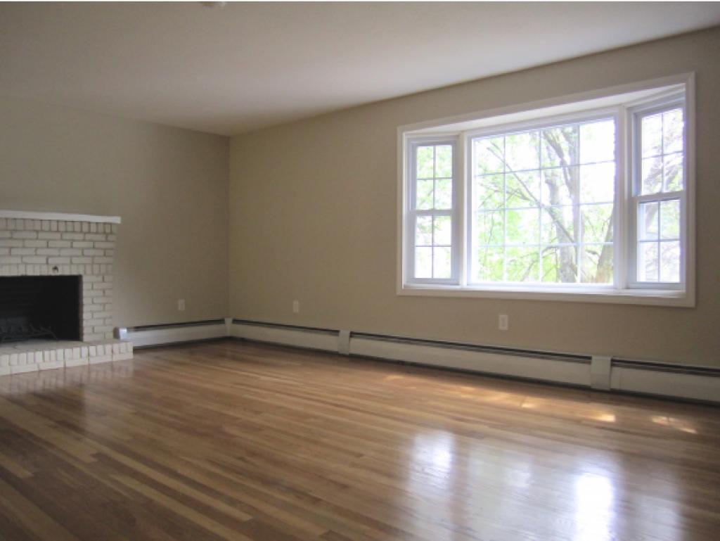 12 Folsom Road Derry, NH 03038 - Photo 12 of 31 Gallery Image 12