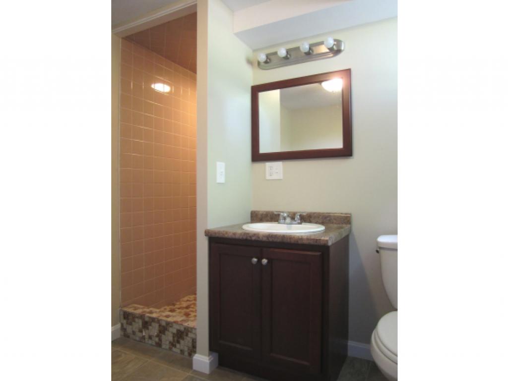 12 Folsom Road Derry, NH 03038 - Photo 23 of 31 Gallery Image 23