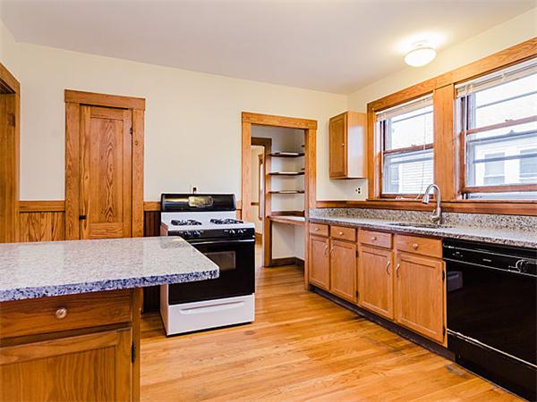 52 Upland Road Somerville, MA 02144 - Photo 19 of 28 Gallery Image 19