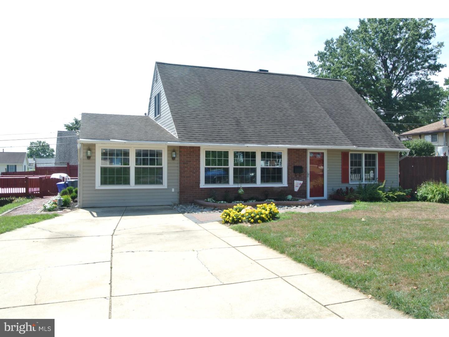 36 Canary Road Levittown, PA 19057 - Photo 1 of 23 Exterior Front
