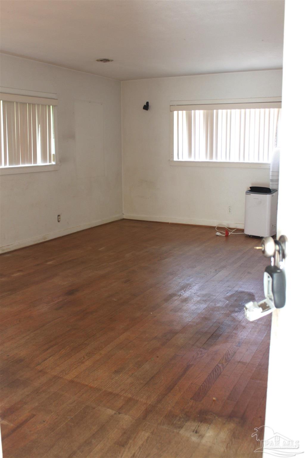 11521 Chemstrand Road Pensacola, FL 32534 - Photo 3 of 23 Gallery Image 3