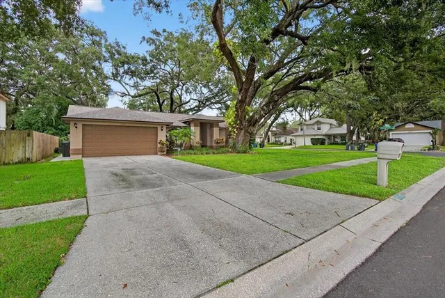 $365,000 | 1701 Staysail Drive, Valrico, FL 33594