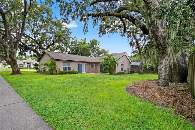 $365,000 | 1701 Staysail Drive, Valrico, FL 33594