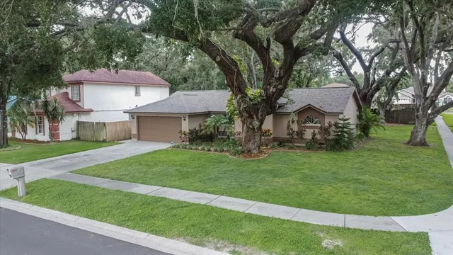 $365,000 | 1701 Staysail Drive, Valrico, FL 33594