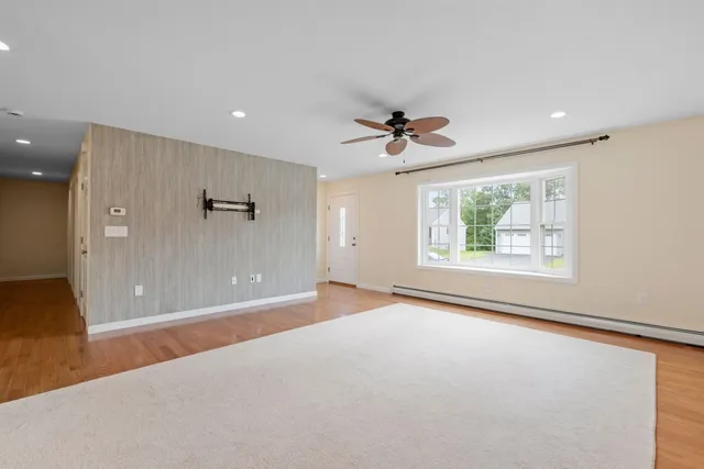 $469,900 | 20 Linny Lane, Laconia, NH 03246